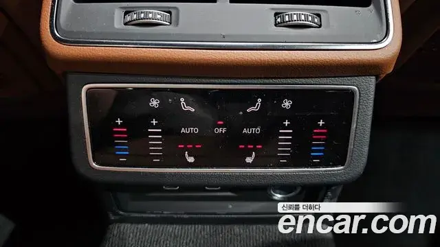Audi A6 2022 — Фото 19/20