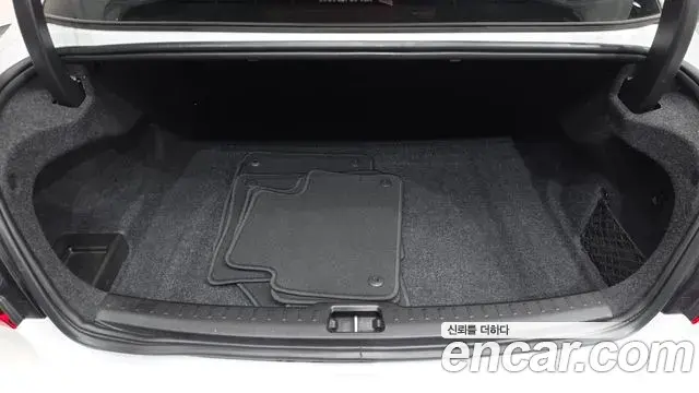 Volvo S60 2021 — Şəkil 14/36