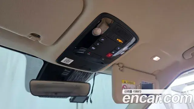 Kia Carnival 2022 — Фото 17/20