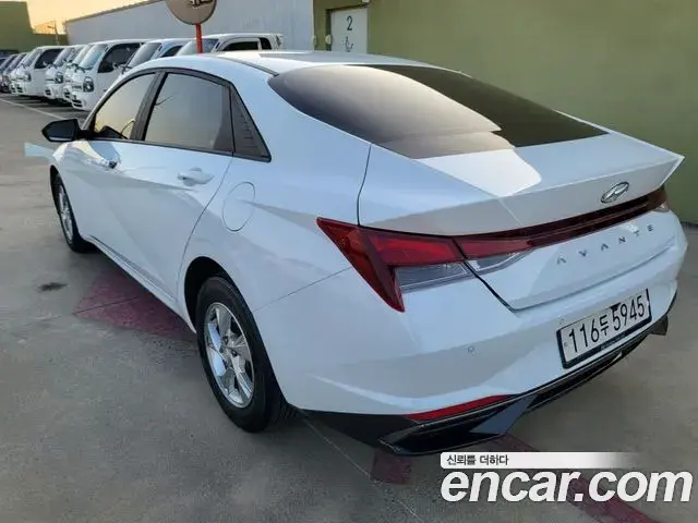 Hyundai Avante 2021 — Фото 4/19