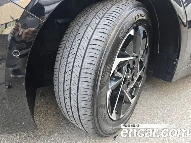 Kia K5 2024 — Şəkil 9/18