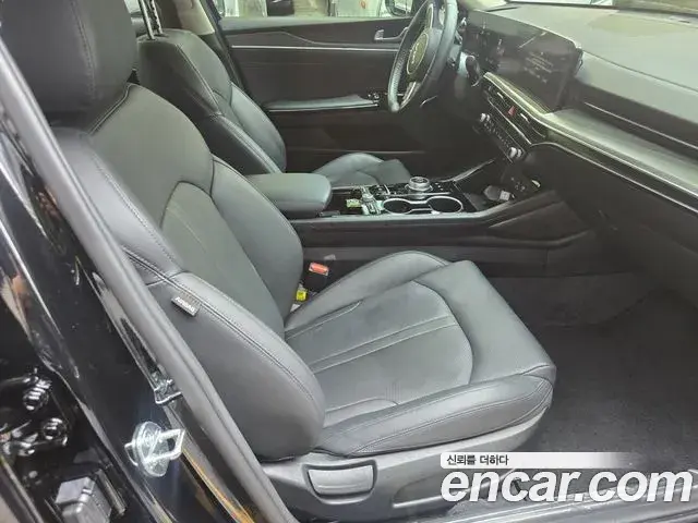 Kia K5 2024 — Şəkil 11/18