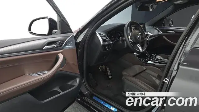 BMW X4 2025 — ფოტო 26/34