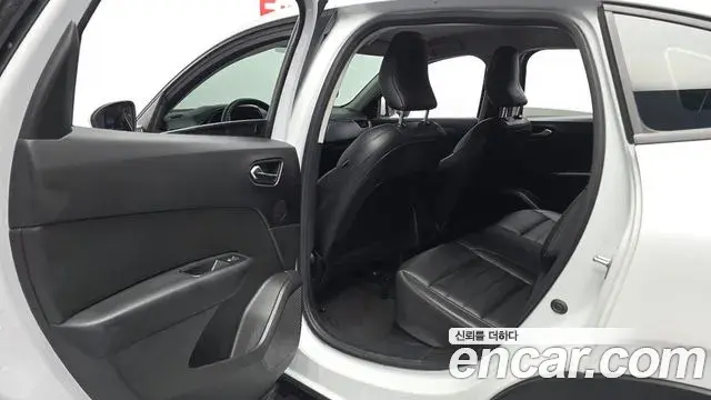Renault Samsung XM3 2020 — ფოტო 30/34