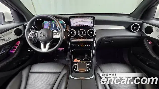 Mercedes-Benz GLC-Class 2021 — Şəkil 20/34