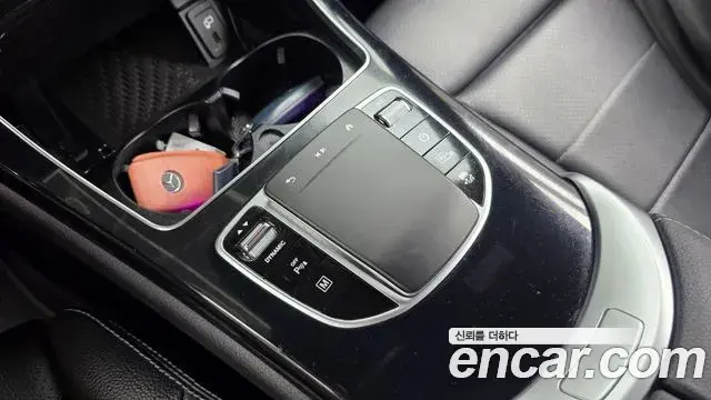 Mercedes-Benz GLC-Class 2021 — Şəkil 25/34