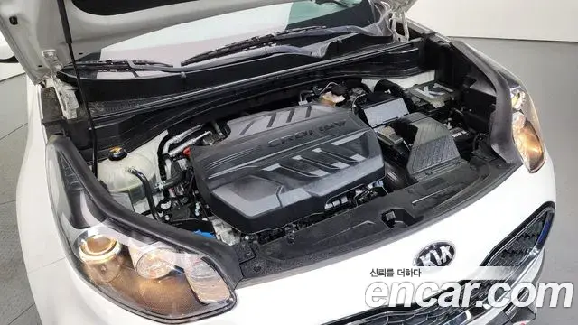 Kia Sportage The Bold 2019 — Şəkil 17/32