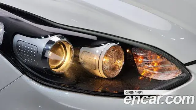 Kia Sportage The Bold 2019 — Şəkil 32/32