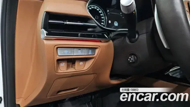 Genesis G80 2021 — ფოტო 12/33