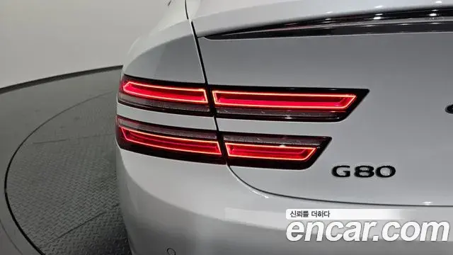 Genesis G80 2021 — ფოტო 9/33
