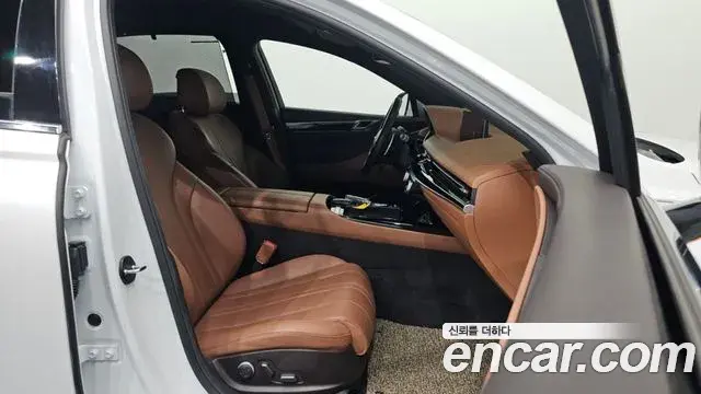 Genesis G80 2021 — ფოტო 21/33