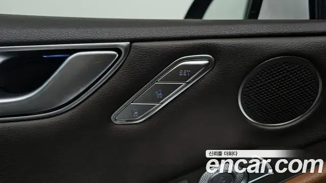 Genesis G80 2021 — ფოტო 28/33