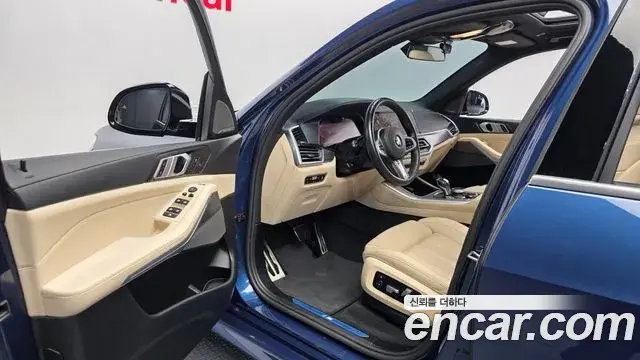 BMW X5 2021 — Şəkil 16/34