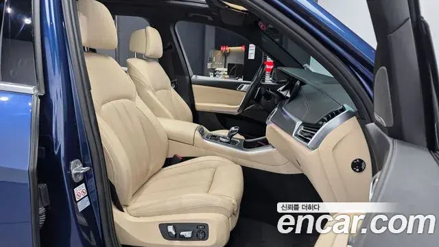 BMW X5 2021 — Şəkil 12/34