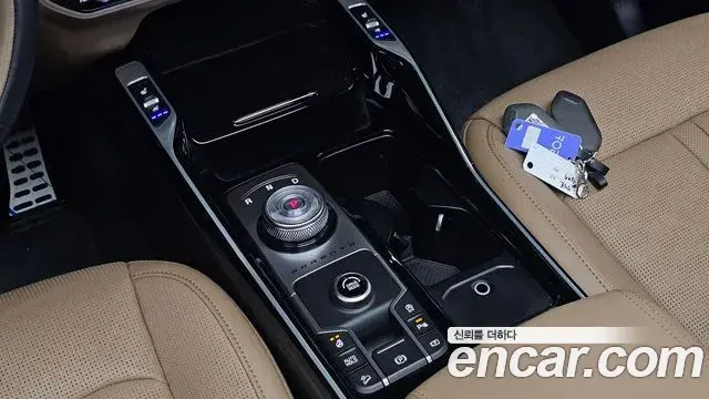 Kia Sorento 2025 — Şəkil 17/33