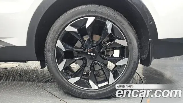 Kia Sorento 2025 — Şəkil 28/33