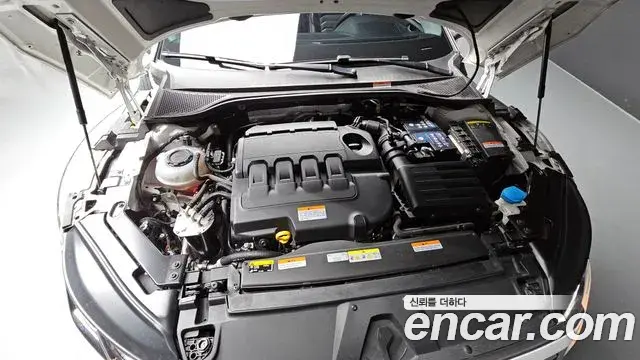 Volkswagen Arteon 2020 — Şəkil 17/33