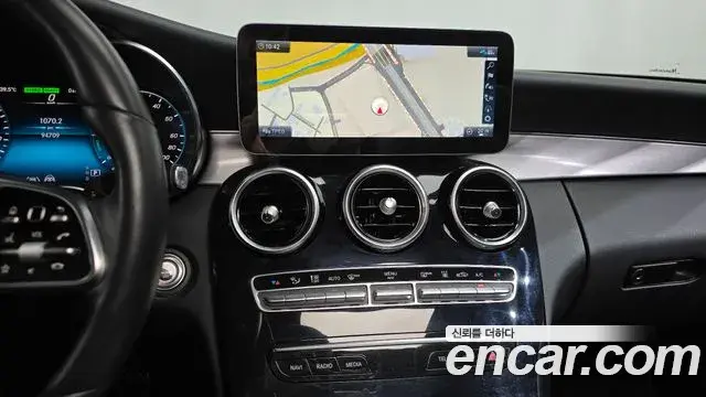 Mercedes-Benz C-Class 2020 — Фото 12/20