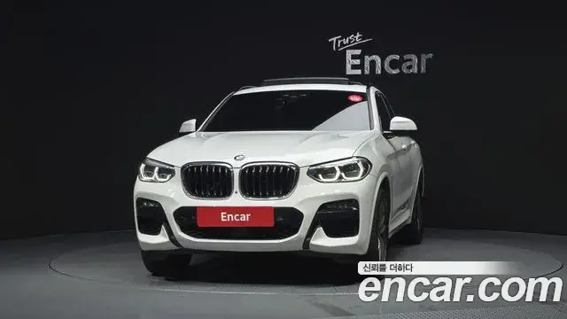 BMW X4 2020 — Photo 14/20