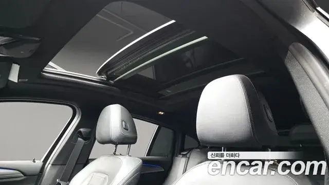 BMW X4 2020 — Photo 12/20