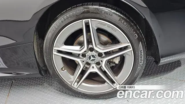 Mercedes-Benz C-Class 2020 — Şəkil 4/28