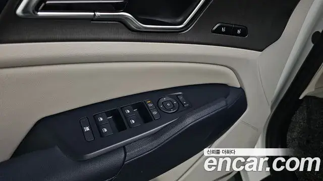 Kia Sportage 2025 — Фото 17/20