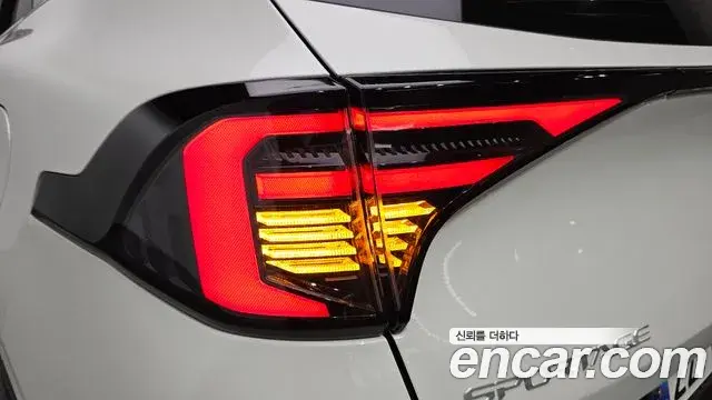 Kia Sportage 2025 — ფოტო 19/32