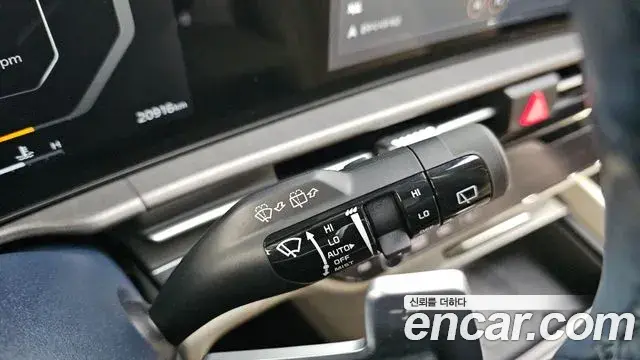 Kia Sportage 2025 — ფოტო 11/32