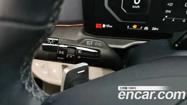 Kia Sportage 2025 — ფოტო 24/32