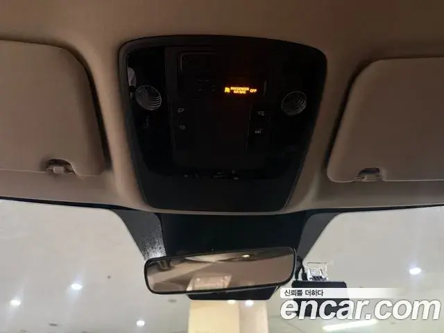 Kia Carnival 2021 — Фото 13/20