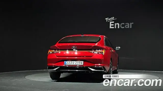 Hyundai The New Avante Hybrid 2020 — Photo 26/30