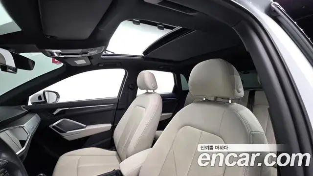 Audi Q3 2023 — Фото 16/20