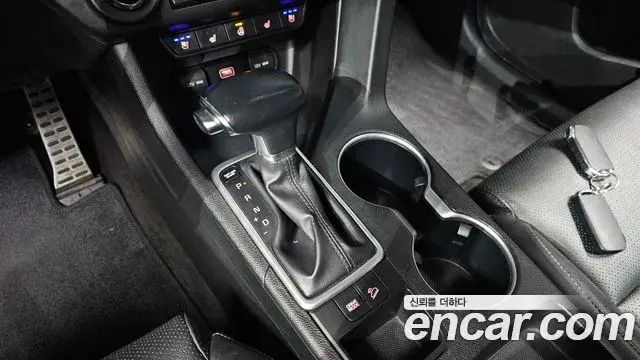 Kia Sportage The Bold 2019 — Şəkil 8/33
