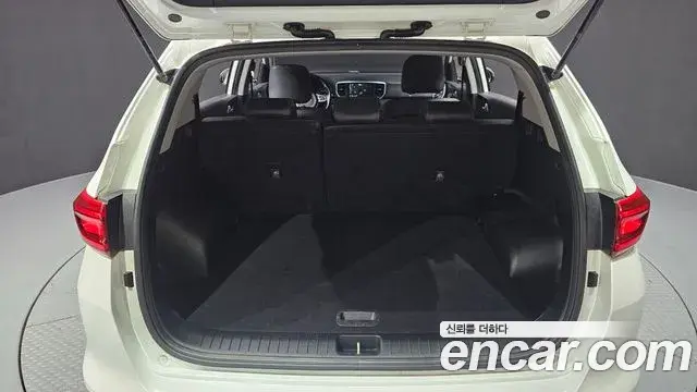 Kia Sportage The Bold 2019 — Şəkil 14/33