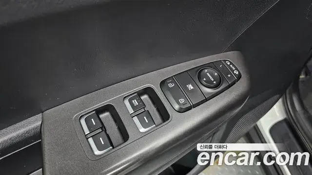 Kia Sportage The Bold 2019 — Şəkil 24/33
