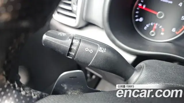 Kia Sportage The Bold 2019 — Şəkil 33/33