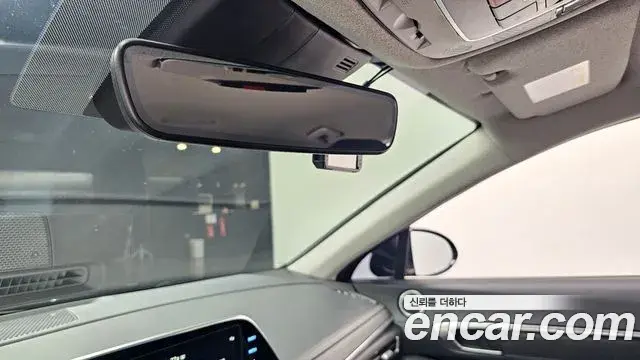 Hyundai Sonata 2022 — Фото 19/20