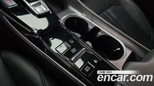 Hyundai Sonata Hybrid 2022 — Şəkil 21/36