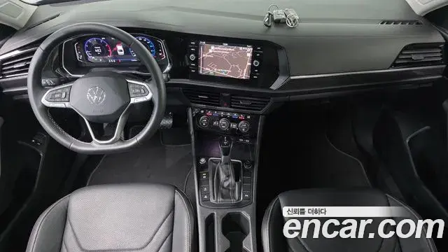 Volkswagen Jetta 2022 — Şəkil 19/32