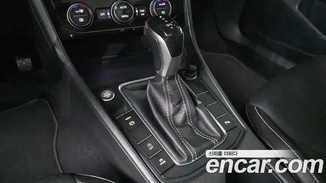Volkswagen Jetta 2022 — Şəkil 3/32