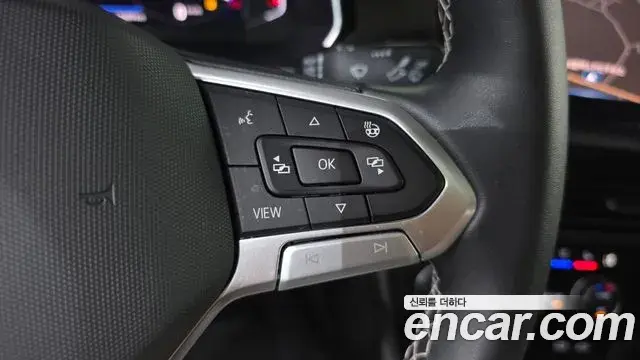Volkswagen Jetta 2022 — Şəkil 7/32