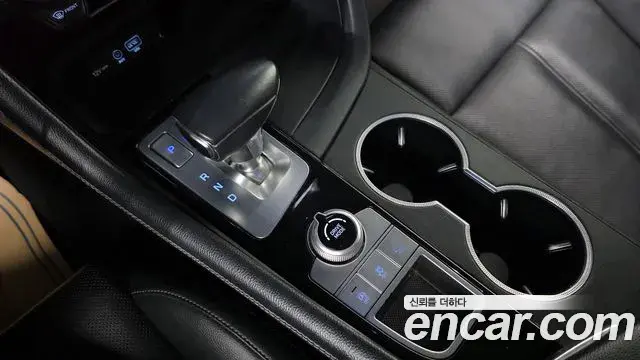 Genesis G70 2018 — ფოტო 4/30