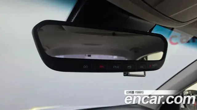 Genesis G70 2018 — ფოტო 21/30