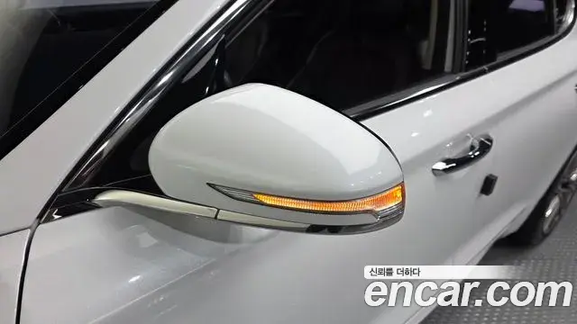 Genesis G70 2018 — ფოტო 8/30