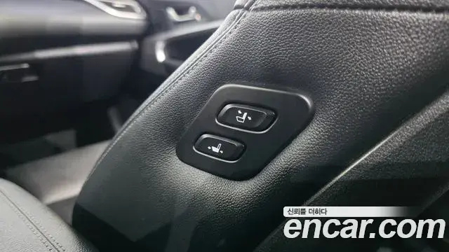 Genesis G70 2018 — ფოტო 6/30