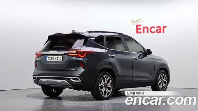 Kia Seltos 2022 — Photo 11/30