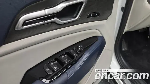 Kia Sportage 2024 — Фото 15/20