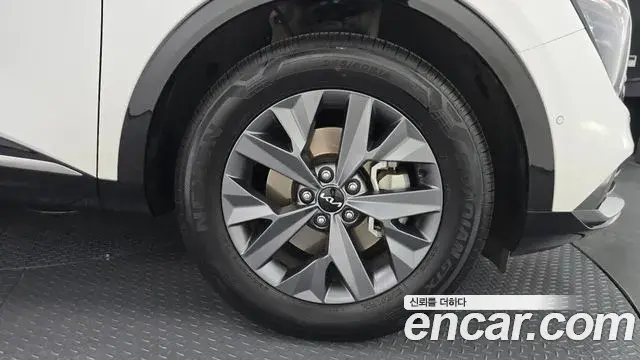 Kia Sportage 2024 — Photo 9/31