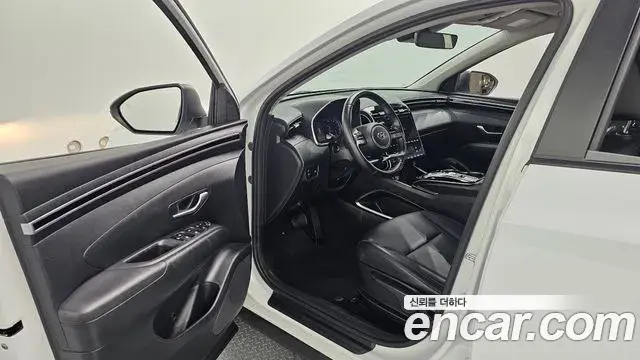 Hyundai Tucson Hybrid 2022 — Photo 12/30