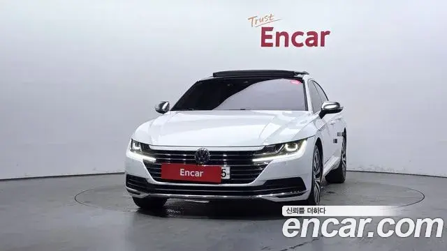 Volkswagen Arteon 2019 — Şəkil 10/33